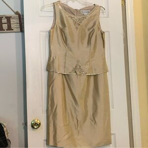 Jessica Howard Women’s SZ 10 Champagne Sleeveless Dress Embellished No Jacket